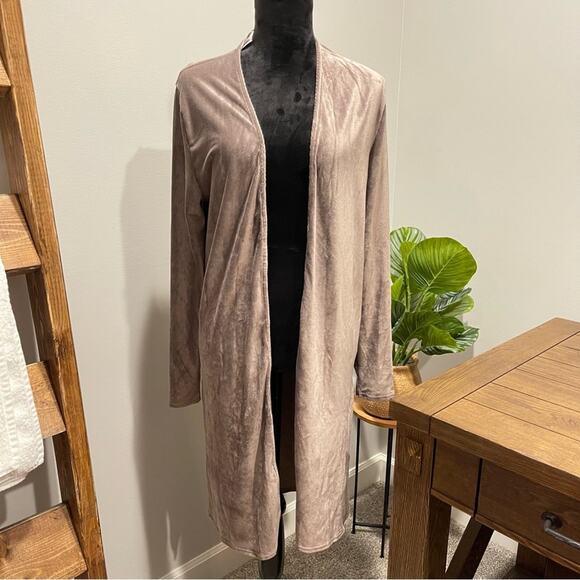 Nwt mauve HYFVE velvet cord sweater - Picture 1 of 5